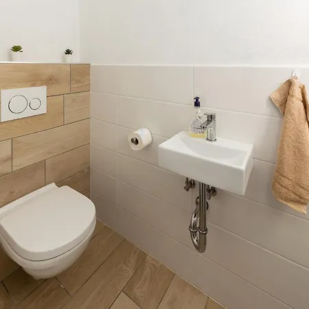 Apartma Ivana & Ivanka Apartment *
